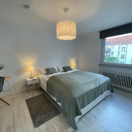 公寓 Cosy Und Am Puls Von *